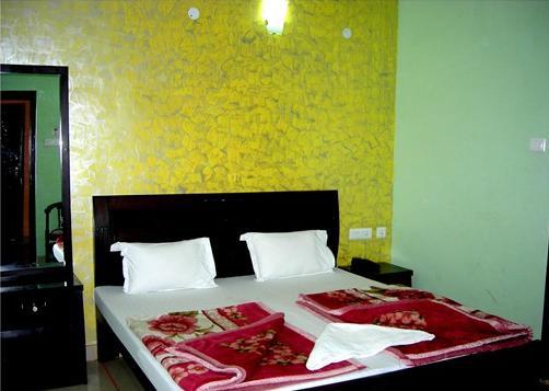 Hotel Rest Inn Lucknow Exterior foto